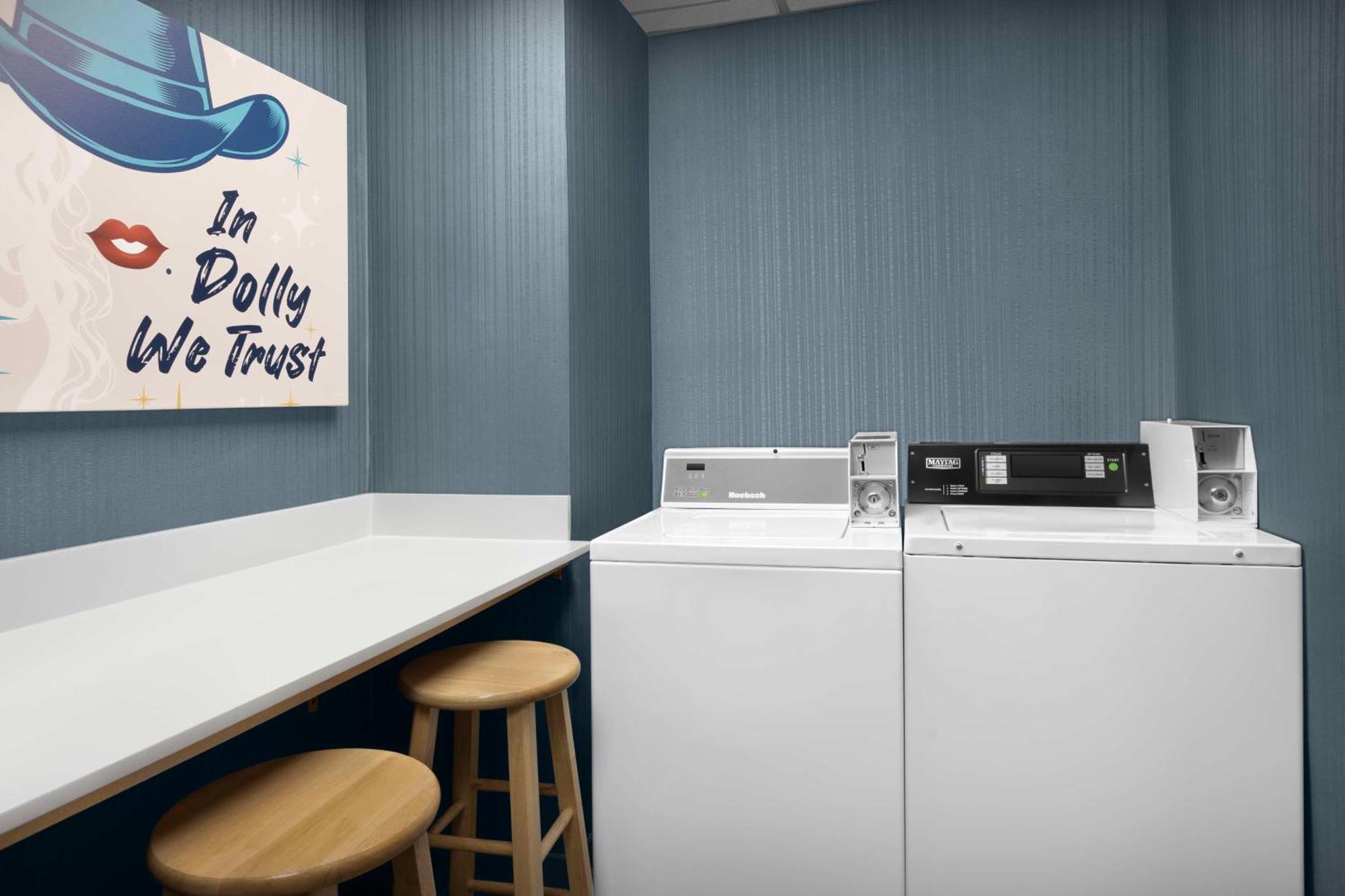 Homewood Suites Nashville Airport Buitenkant foto